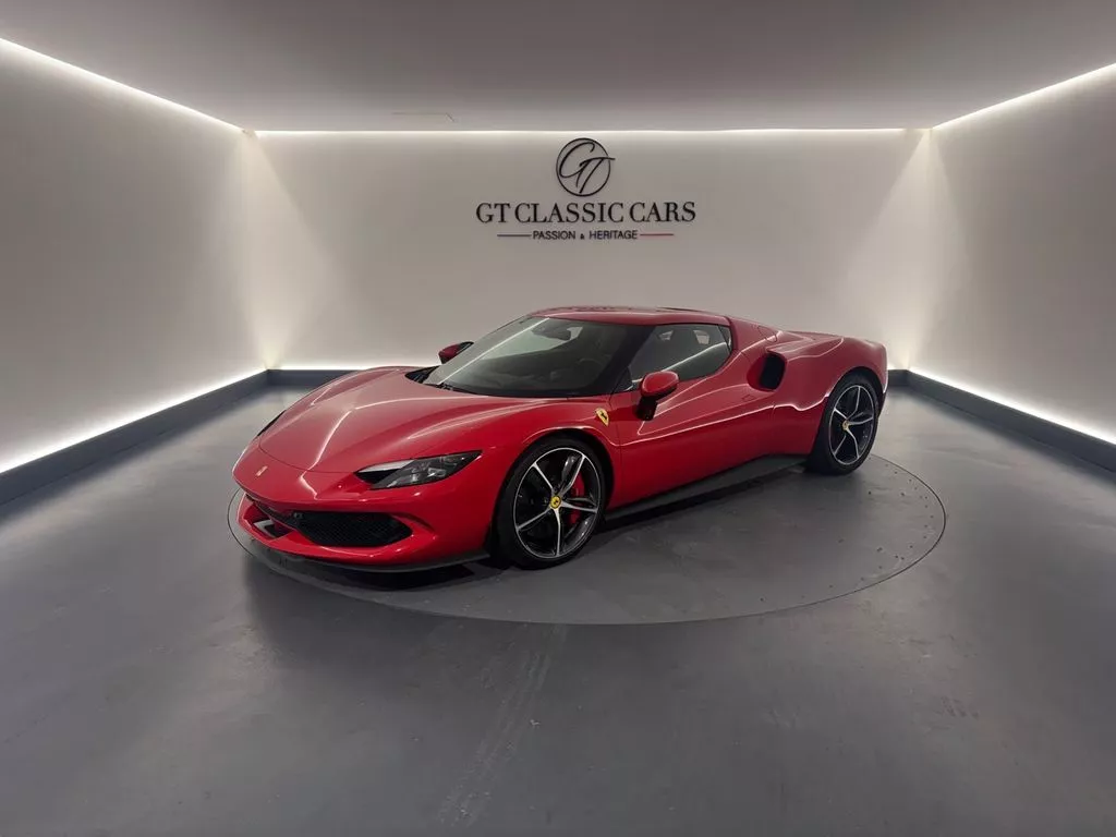 Vente occasion FERRARI 296 GTB 3.0 TURBO V6 HYBRIDE 830 ch - Prix : 289900€ - GT CLASSIC Cars Bueil