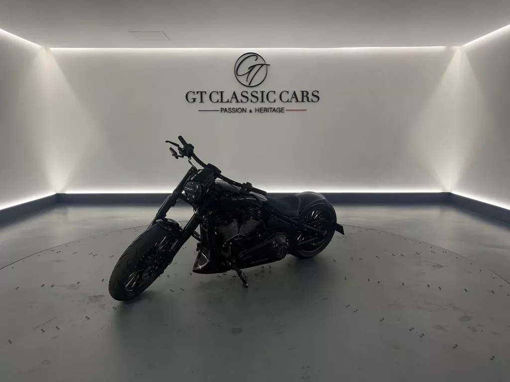 Vente occasion HARLEY DAVIDSON BREAKOUT 117 Bronze EDITION 1/5 - Prix : 69900€ - GT CLASSIC Cars Bueil