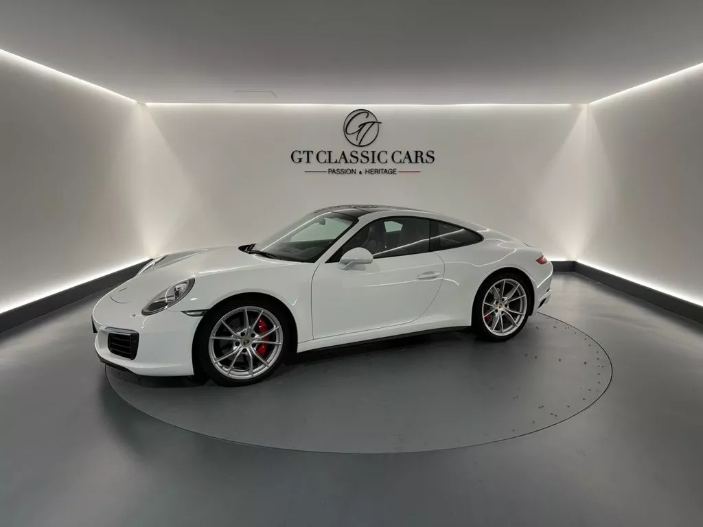 Vente occasion PORSCHE 991 2 COUPE 3.0 420 CARRERA 4S - Prix : 119900€ - GT CLASSIC Cars Roquebrune-sur-Argens