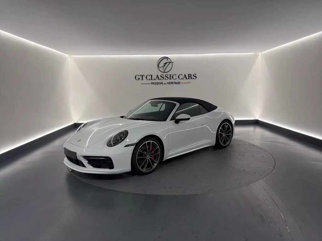 Vente occasion PORSCHE 992 CABRIOLET 3.0 450 CARRERA 4S - Prix : 179900€ - GT CLASSIC Cars Bueil