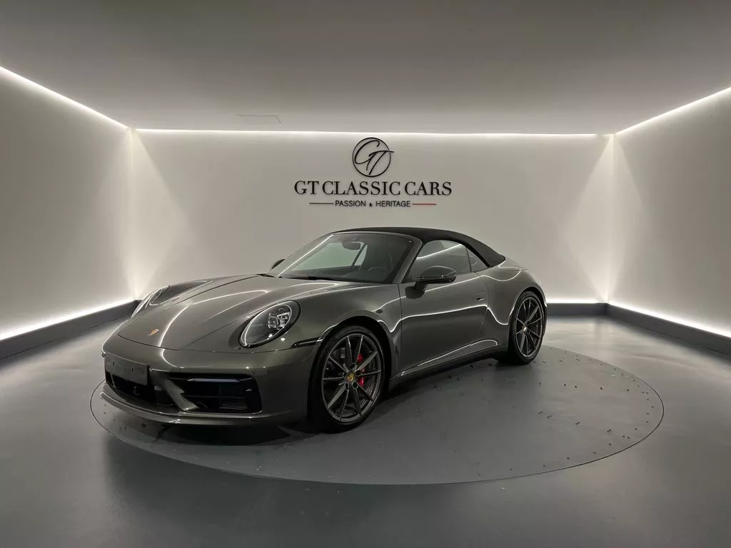 Vente occasion PORSCHE 992 CABRIOLET 3.0 450 CARRERA 4S - Prix : 195900€ - GT CLASSIC Cars Bueil