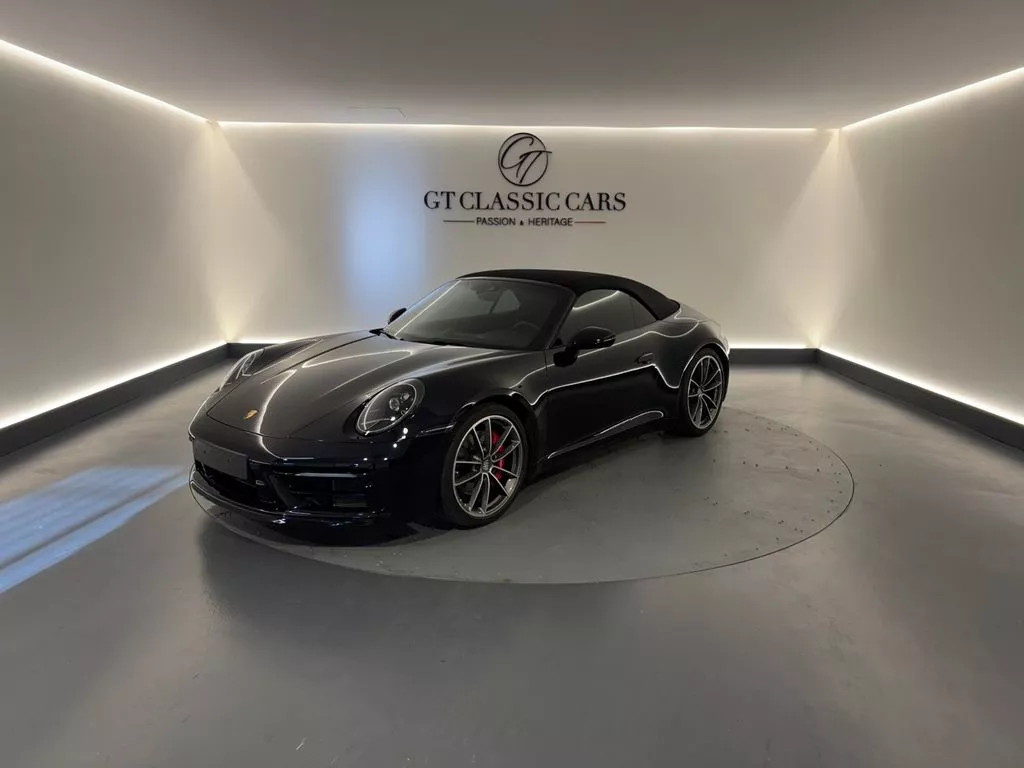 Vente occasion PORSCHE 992 CABRIOLET 3.0 450 CARRERA 4S - Prix : 169900€ - GT CLASSIC Cars Bueil