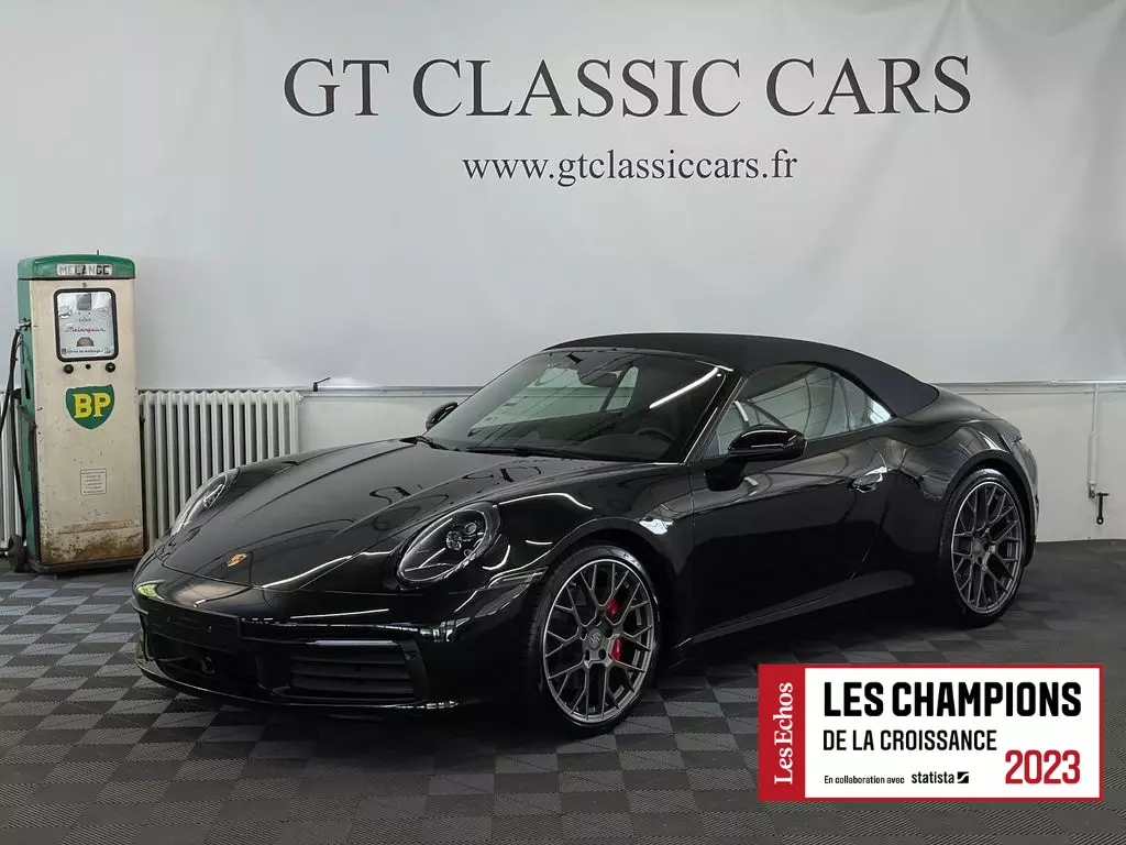 Vente occasion PORSCHE 992 CABRIOLET 3.0 450 CARRERA 4S - Prix : 184900€ - GT CLASSIC Cars Tassin-la-Demi-Lune