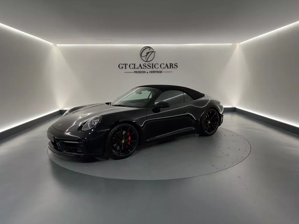 Vente occasion PORSCHE 992 CABRIOLET 3.0 450 CARRERA 4S - Prix : 179900€ - GT CLASSIC Cars Bueil