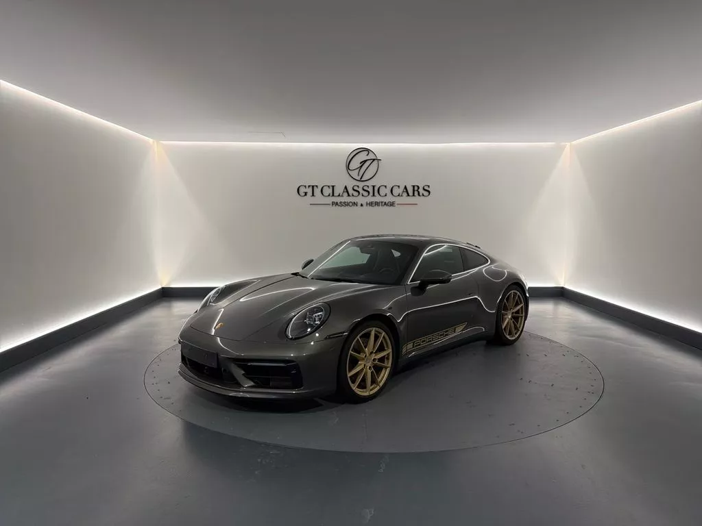 Vente occasion PORSCHE 992 COUPE 3.0 450 CARRERA 4S - Prix : 162900€ - GT CLASSIC Cars Bueil