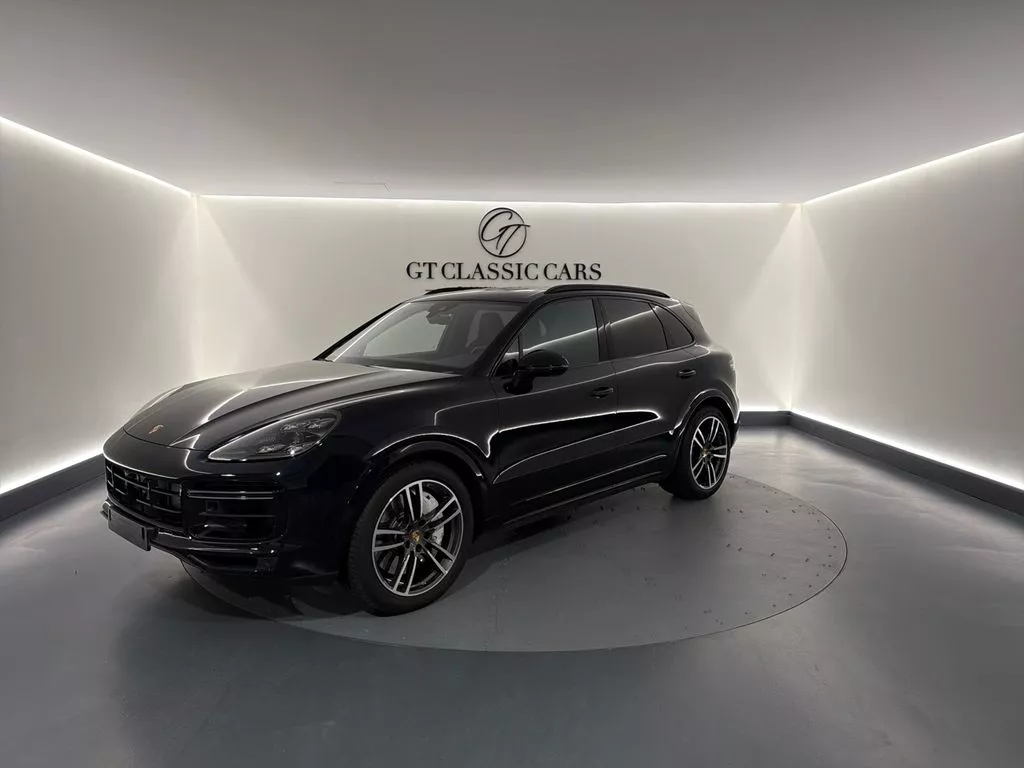Vente occasion PORSCHE CAYENNE 4.0 V8 TURBO 550 PDK - Prix : 105900€ - GT CLASSIC Cars Bueil