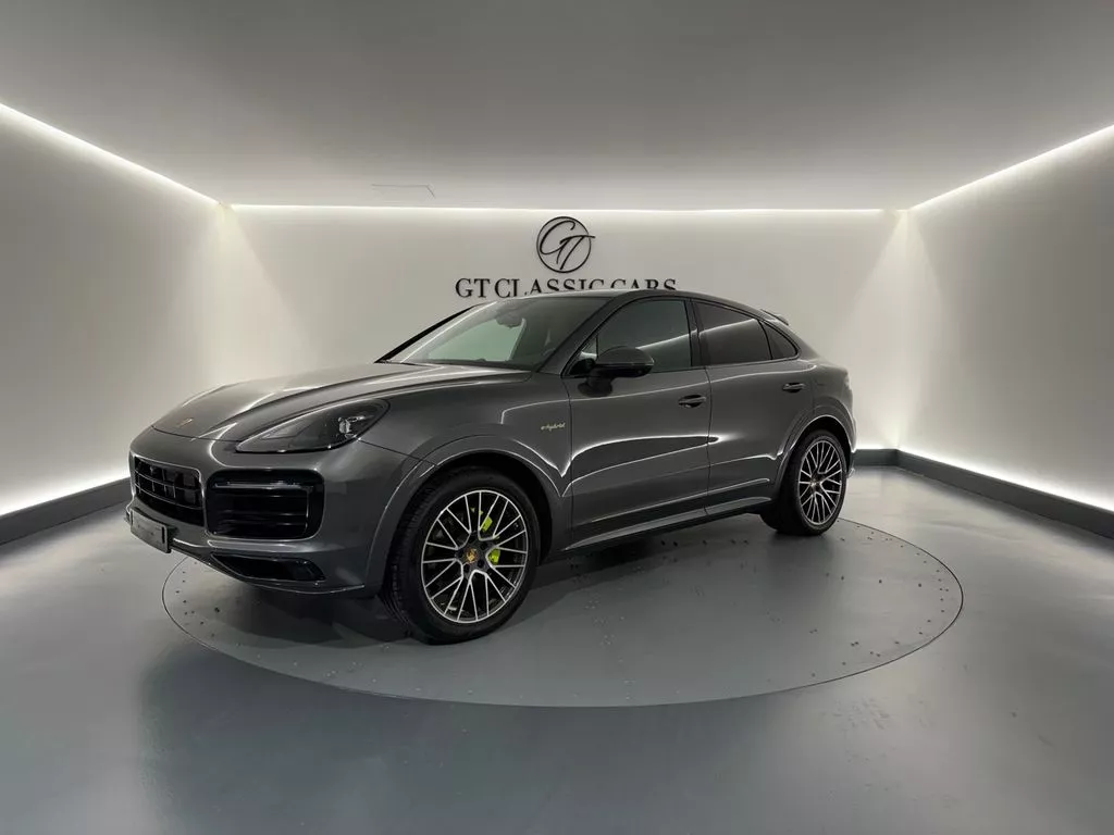 Vente occasion PORSCHE CAYENNE III COUPE E-HYBRID 5PL - Prix : 94900€ - GT CLASSIC Cars Bueil