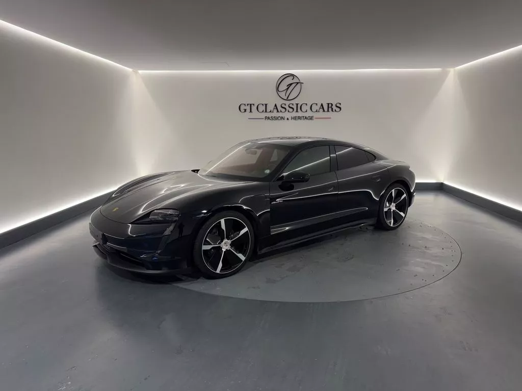 Vente occasion PORSCHE TAYCAN BATTERIE PERFORMANCE PLUS - Prix : 59900€ - GT CLASSIC Cars Bueil
